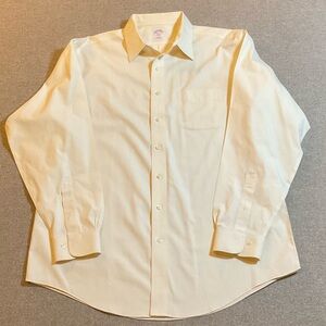 Brooks Brothers Men's Cream Dress Shirt